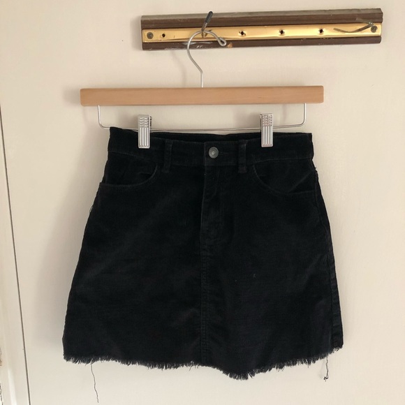 Brandy Melville Black Corduroy Skirt - Picture 2 of 4